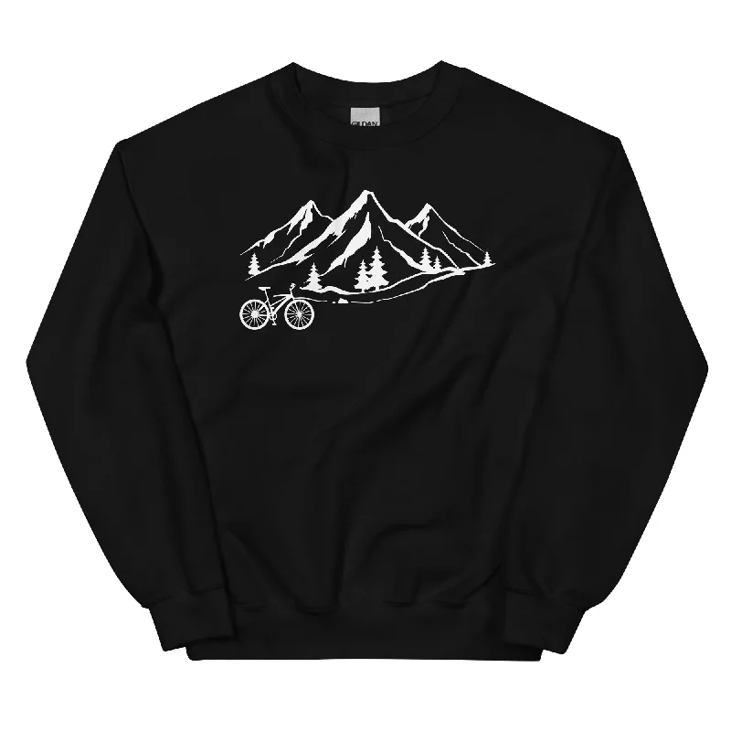 Berge 1 und Fahrrad - Sweatshirt (Unisex) Hoodie with Patch Decorative Personalized
