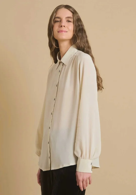 Blouse Candria 9678 Ecru Stretchy Fitted Blouse