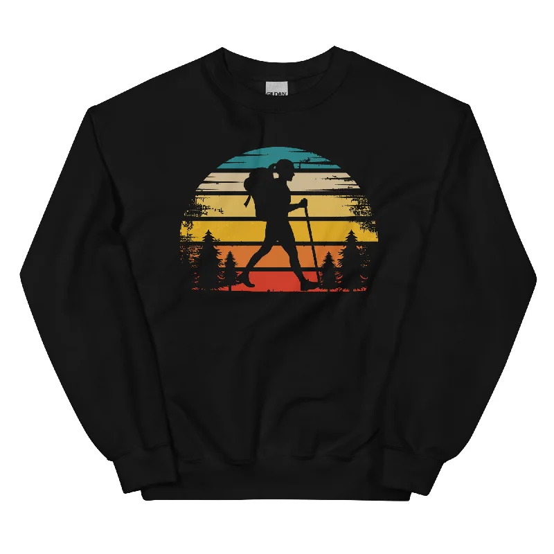 Retro Sonne und Wandern - Sweatshirt (Unisex) Hoodie with Metallic Shiny Futuristic