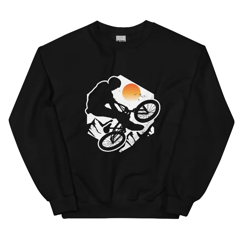 Mountainbike Jump - (M) - Sweatshirt (Unisex) Hoodie with Camouflage Military Edgy