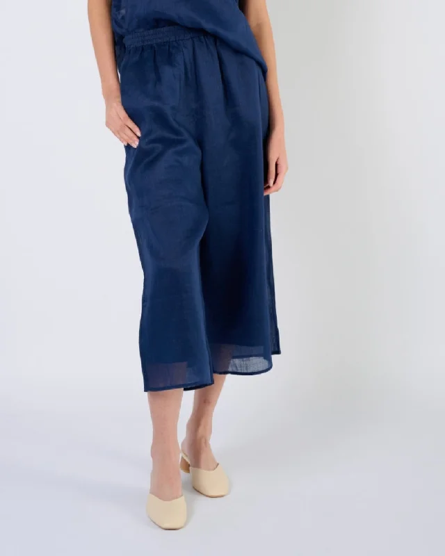 Ramie Ankle Pant in Dark Blue Trendy Wide-Legged Trousers