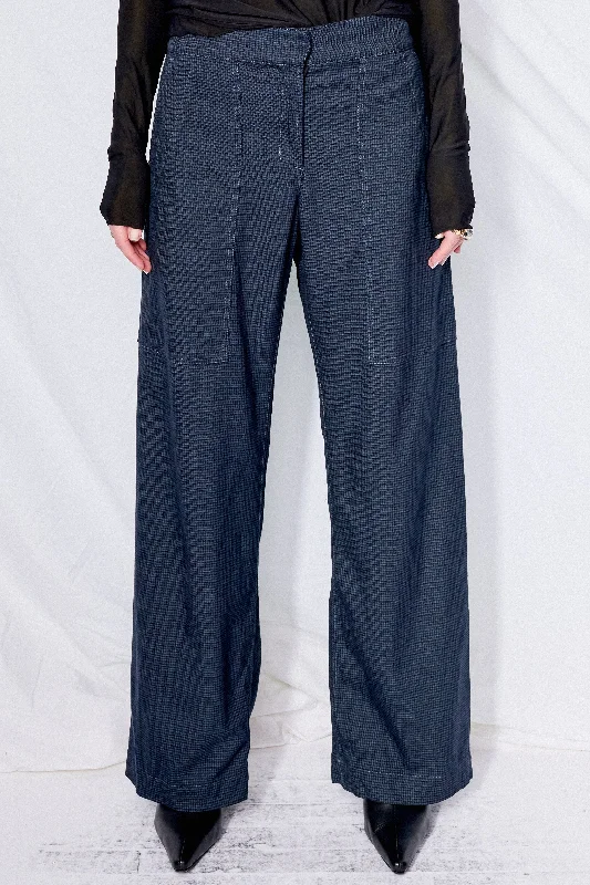 Black Overdyed Houndstooth Suiting Simple Pant Cozy Knit Pants