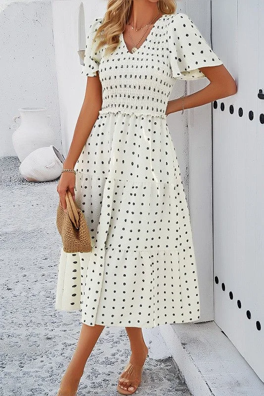 / Crowd Pleaser  Swiss Off White Dot Ruched Dress (Size Medium)