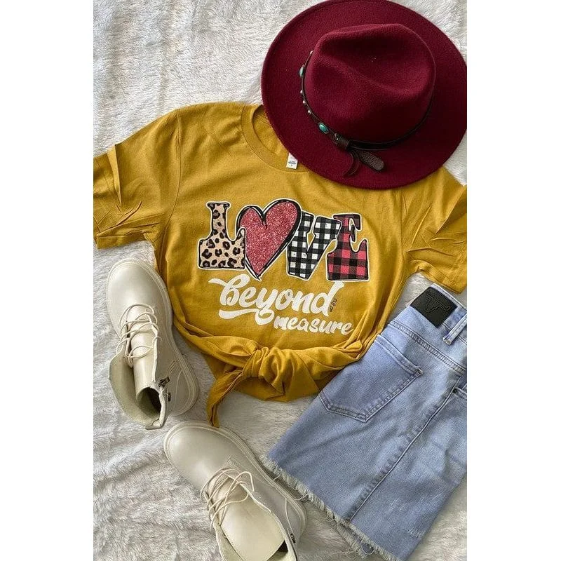 love beyond t-shirt Fitted T-Shirt Seamless Stretchy