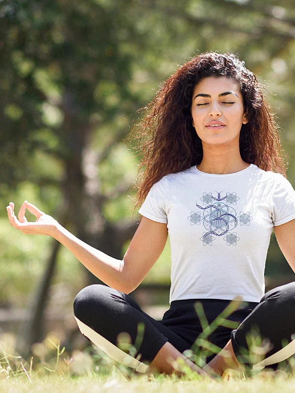 Flower Of Life - OM - Short-Sleeve Women T-Shirt - WHITE - Made to order Jersey Fabric Tulle Fabric Batik Fabric Flower Of Life - OM - Short-Sleeve Women T-Shirt - WHITE - Made to order Jersey Fabric Tulle Fabric Batik Fabric