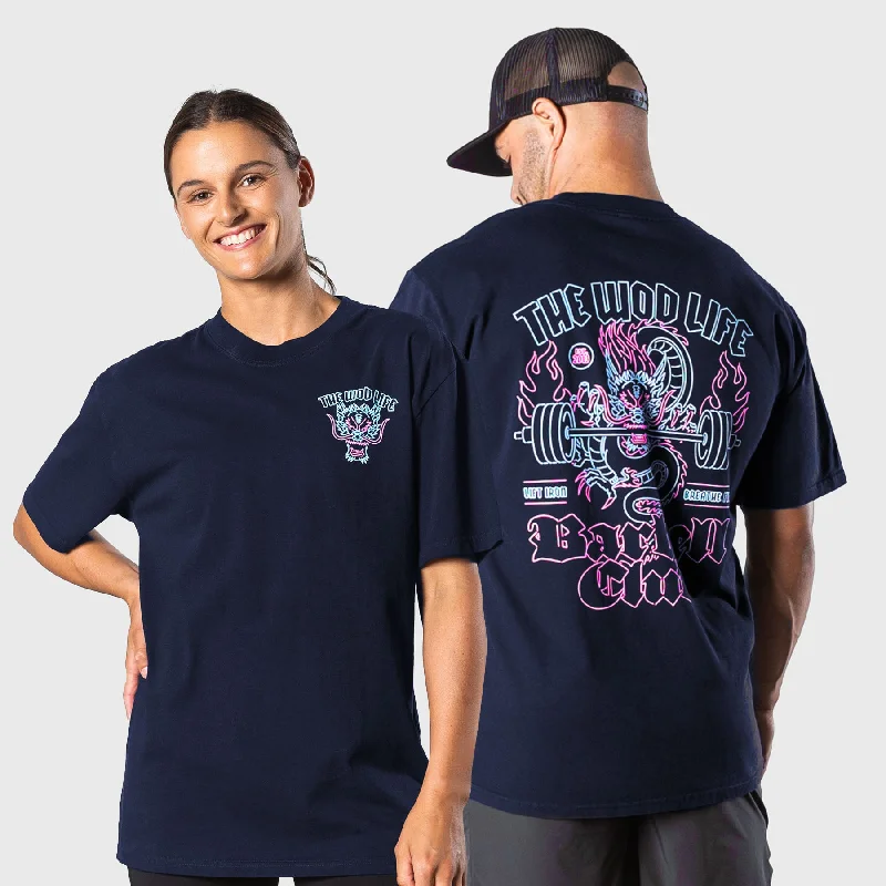TWL - LIFESTYLE OVERSIZED T-SHIRT - BARBELL CLUB - SAPHIRA - MIDNIGHT NAVY Fleece Fabric Down Fabric Feather Fabric TWL - LIFESTYLE OVERSIZED T-SHIRT - BARBELL CLUB - SAPHIRA - MIDNIGHT NAVY Fleece Fabric Down Fabric Feather Fabric
