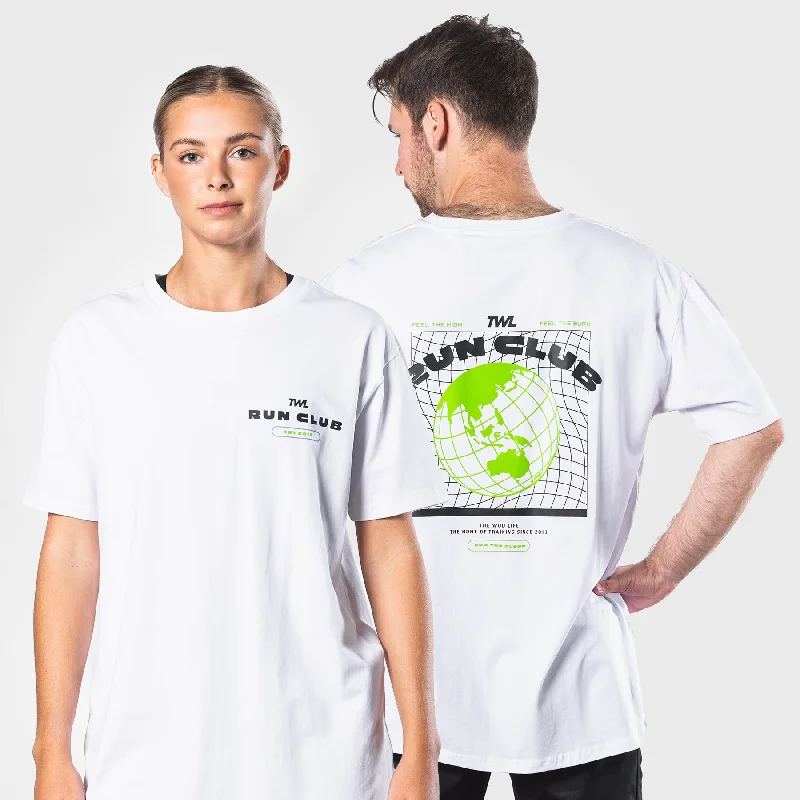 TWL - OVERSIZED T-SHIRT - RUN CLUB - WHITE/LIME GREEN Houndstooth Herringbone Solid