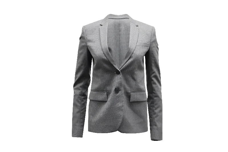 Theory Single-Breasted Suit Jacket in Light Gray Wool-blend V-Neck Jacket Boat Neck Jacket Square Neck Jacket Theory Single-Breasted Suit Jacket in Light Gray Wool-blend V-Neck Jacket Boat Neck Jacket Square Neck Jacket