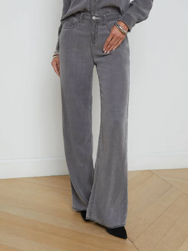 Alicent Wide-Leg Jean In Solace Fashionable Vintage Wash Jeans