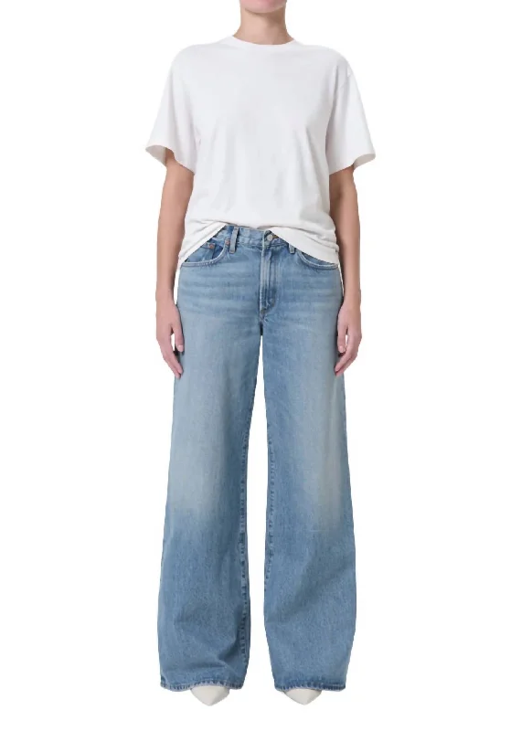 Clara Low Rise Baggy Jeans In Signal Elegant Skinny Leg Jeans