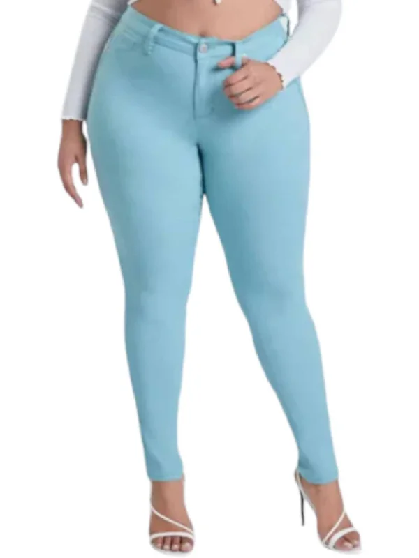 Wannabetta Butt Jeans In Sky Blue Fashionable Relaxed Fit Denim