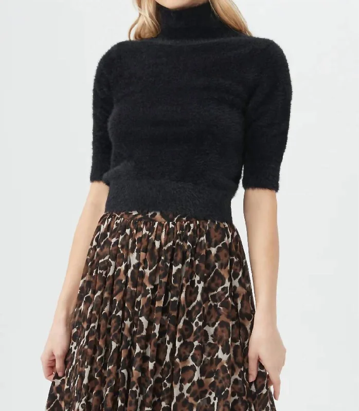 Mali Fuzzy Sweater In Back Notch Collar Peter Pan Collar Cowl Neck